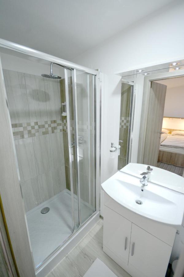 Evi Rooms Ljubljana Luaran gambar