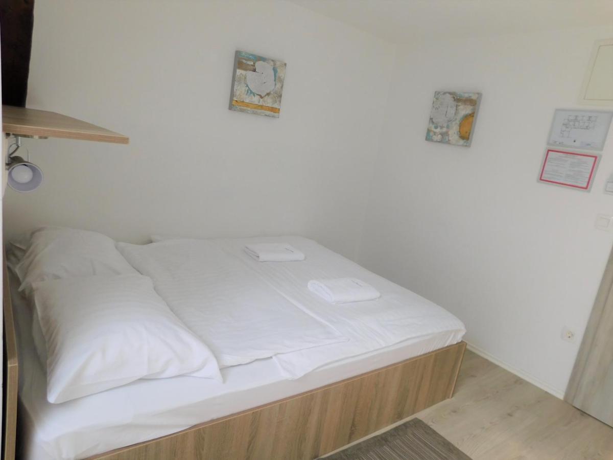 Evi Rooms Ljubljana Luaran gambar